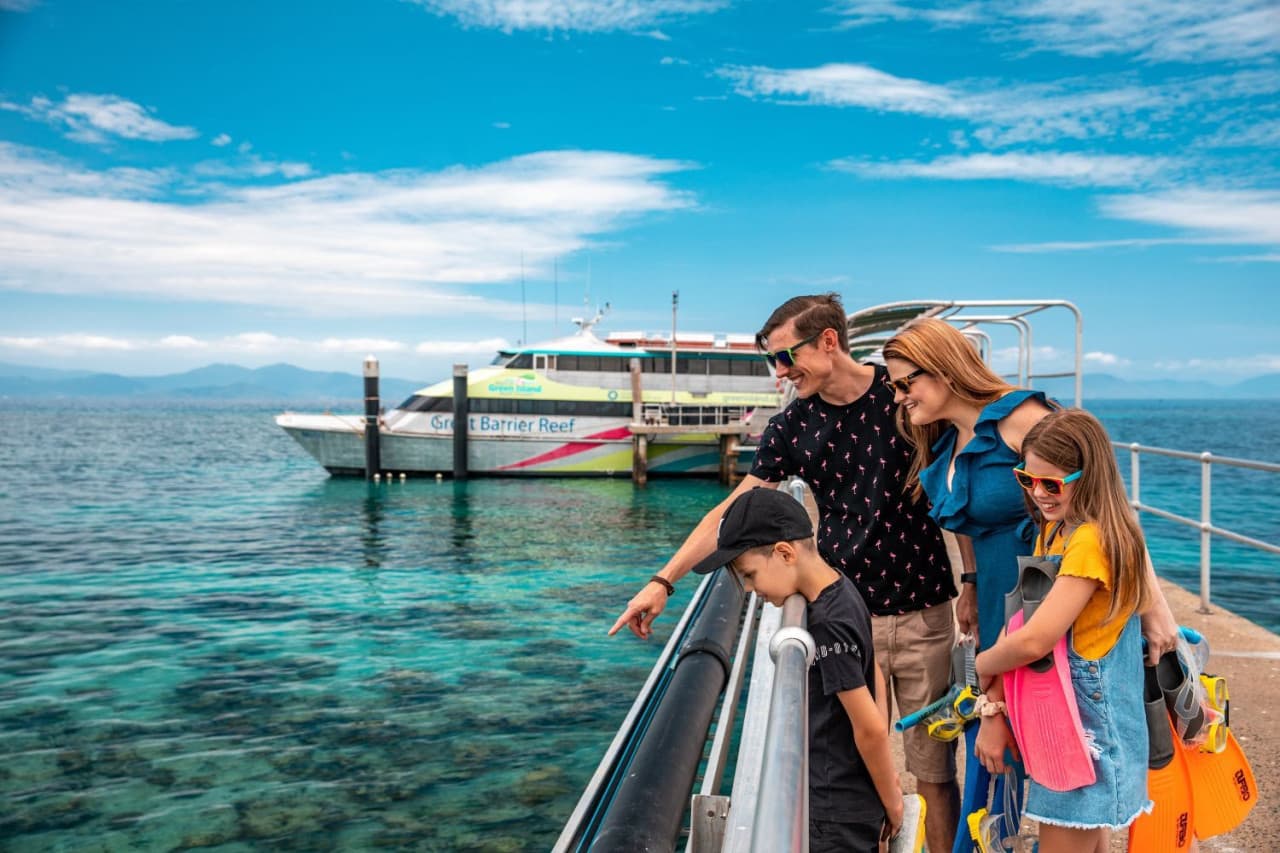 Green Island Reef Full-Day Cruise - მთავარი სურათი