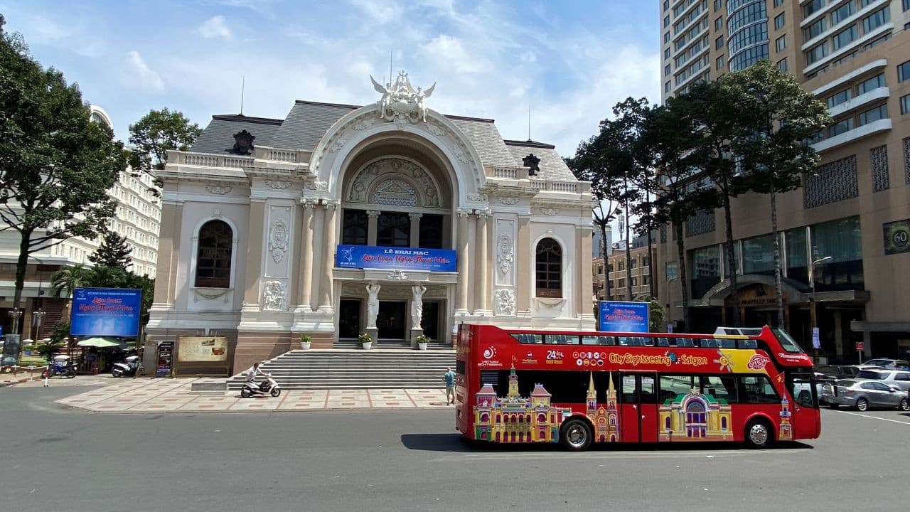 City Sightseeing Ho Chi Minh Hop-on Hop-off Bus Tour - სურათი 4