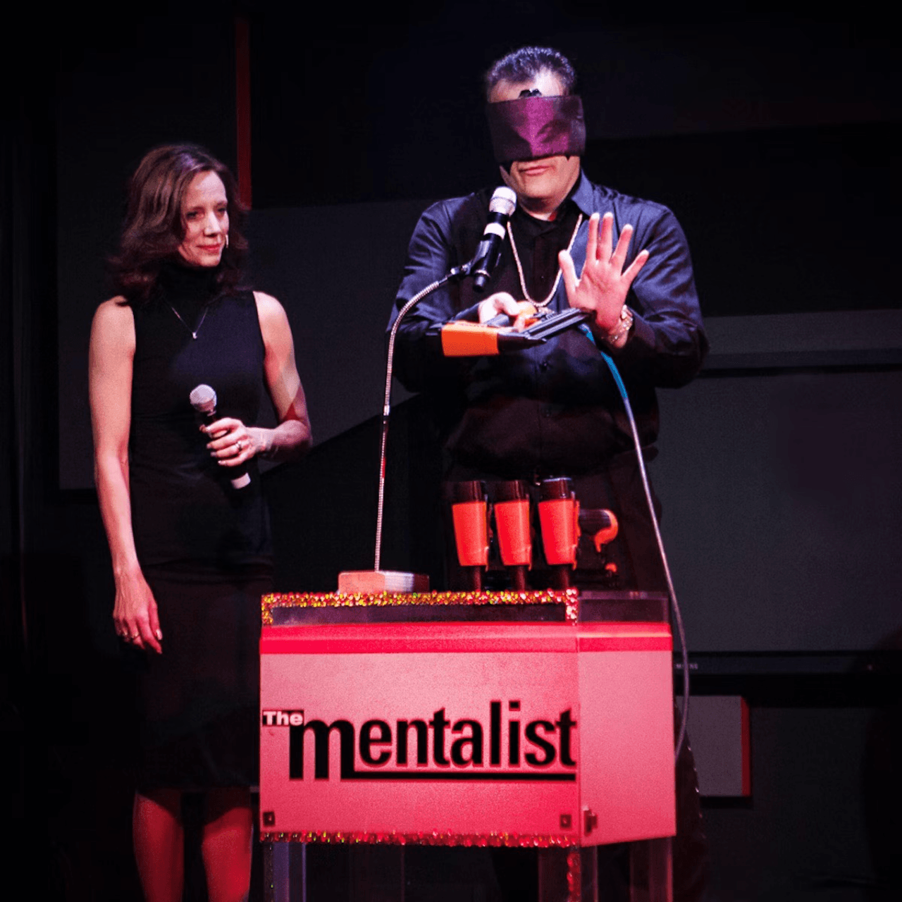 V Theatre Las Vegas - The Mentalist Show - სურათი 4