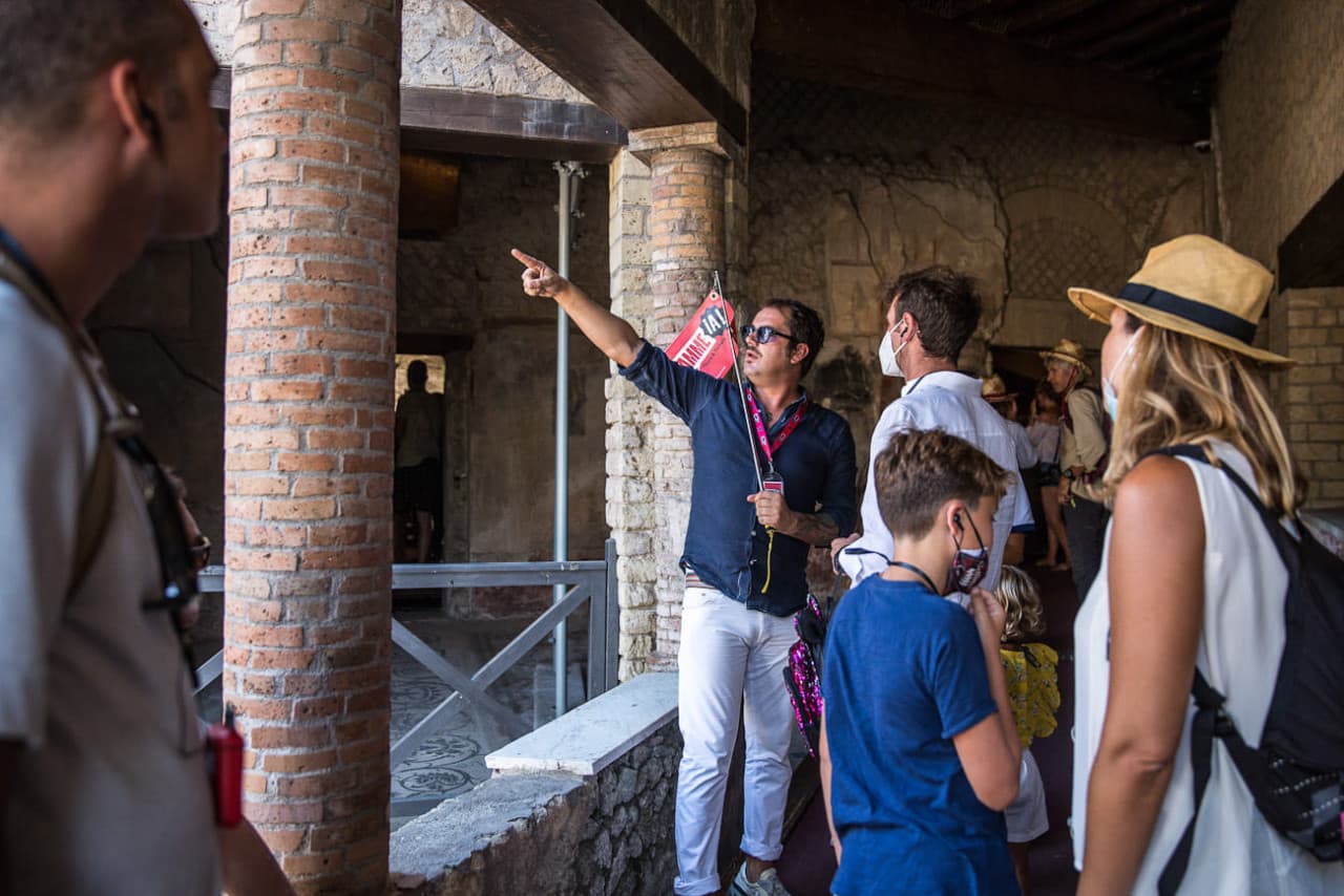 Tour of Pompeii: Guided Walk with Priority Access - სურათი 12