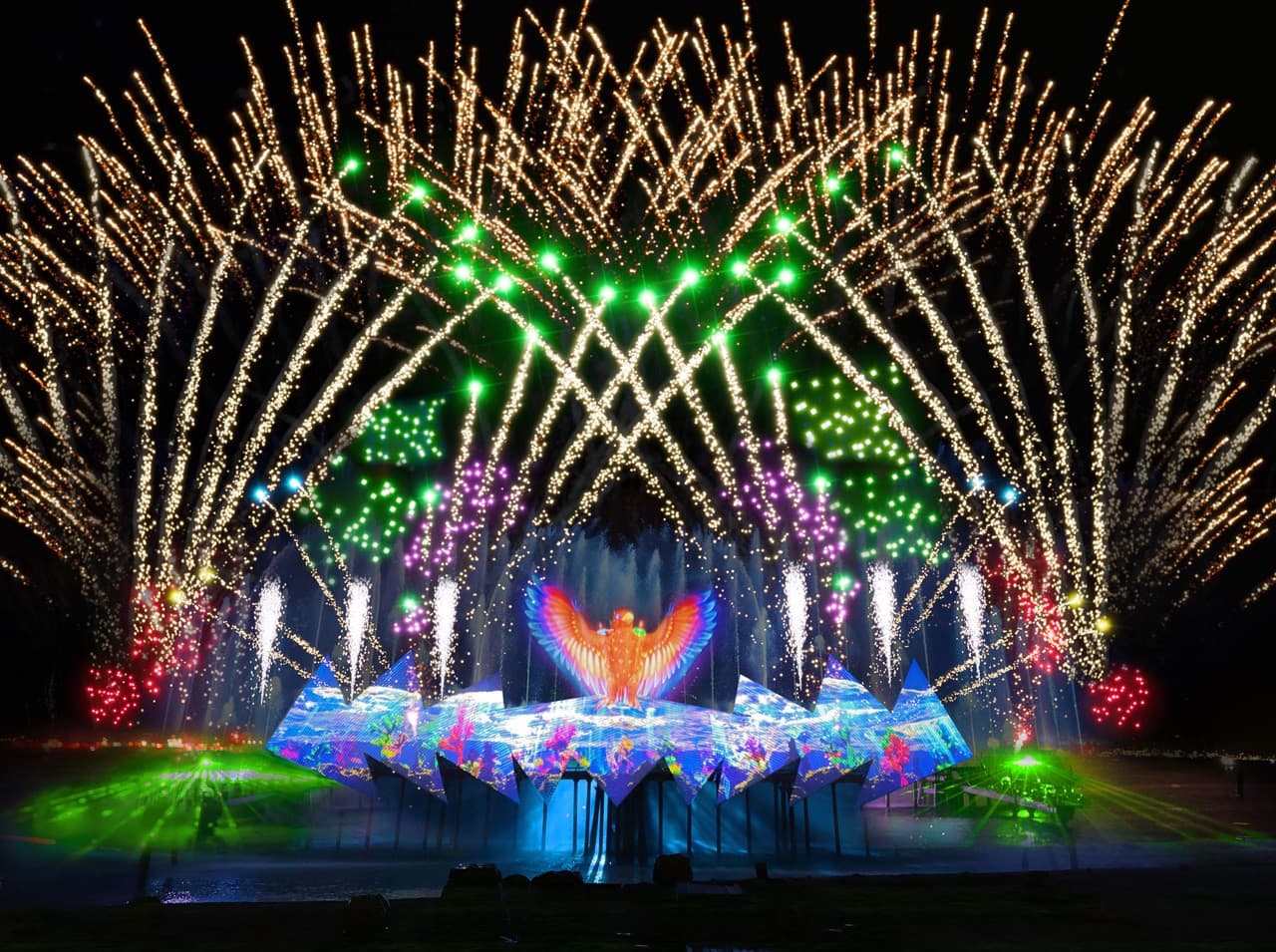 Wings of Time Fireworks Symphony Ticket - მთავარი სურათი