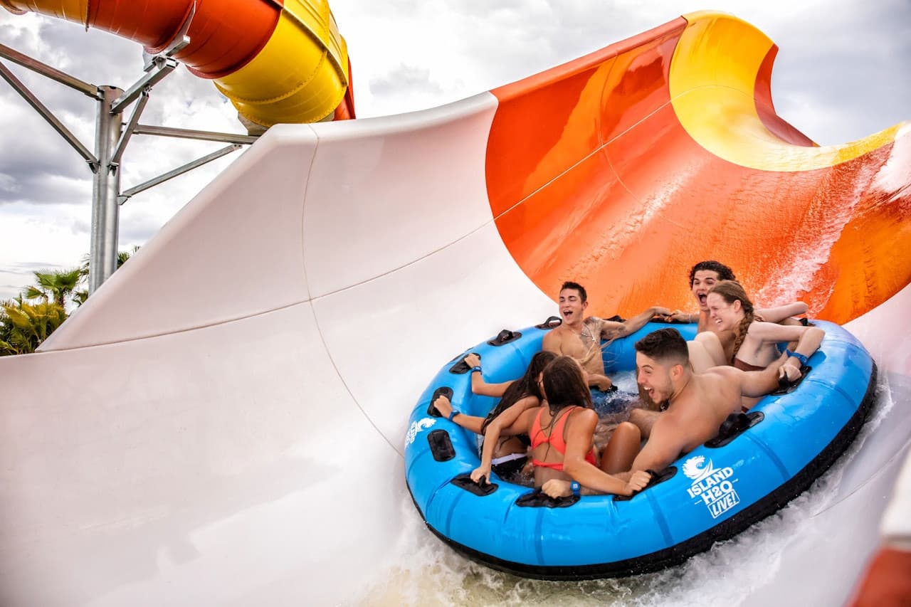 Island H2O Water Park - სურათი 5
