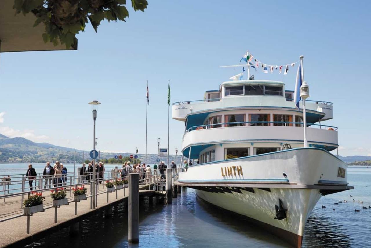 Zurich City Sightseeing Bus Tour with Lake Cruise - სურათი 6