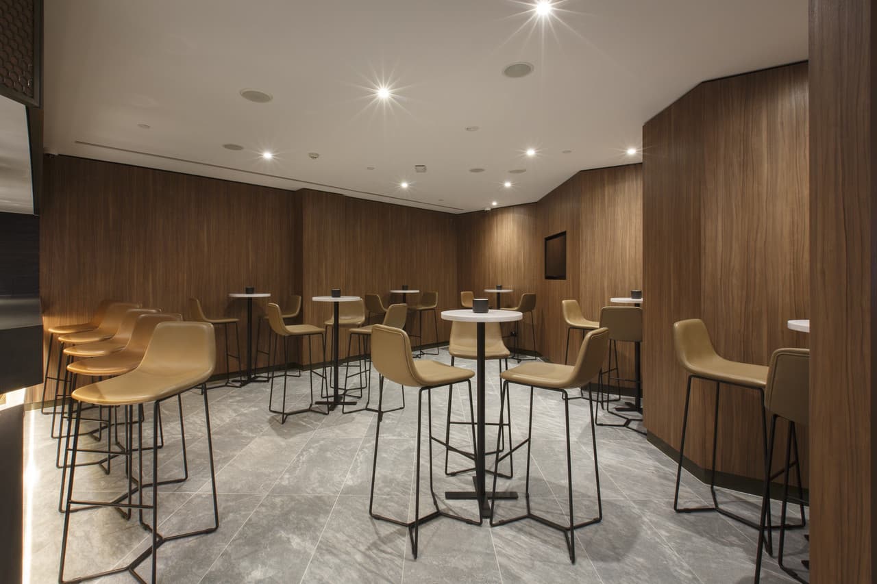 Plaza Premium Lounge - Melbourne Airport Terminal 2 - სურათი 3
