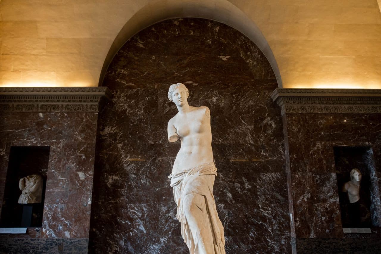 Louvre Museum Skip-the-Line Guided Tour - სურათი 4