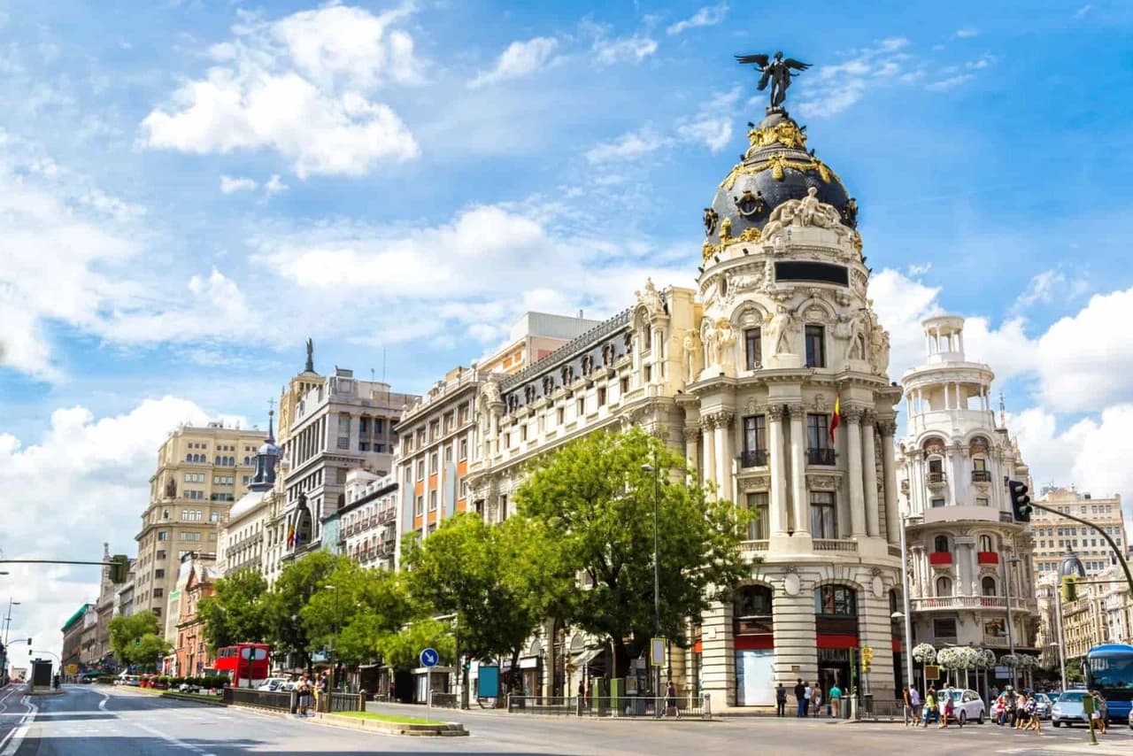 City Sightseeing Madrid Hop-on Hop-off Bus Tour - სურათი 6
