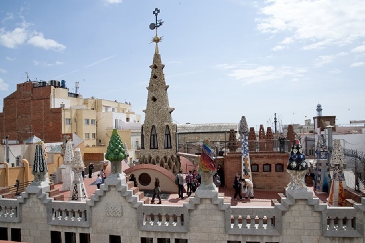Palau Guell Ticket - სურათი 13