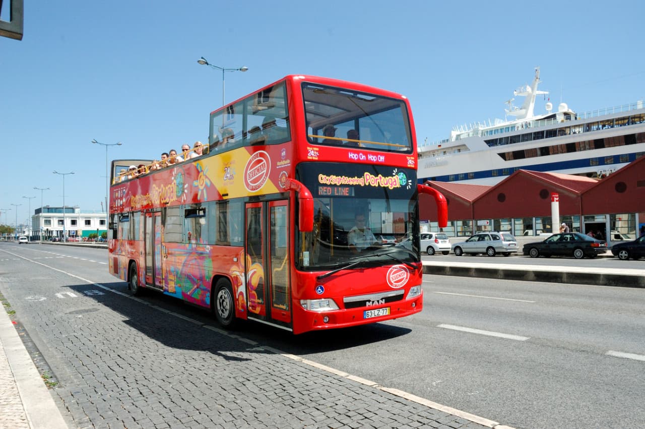 City Sightseeing Lisbon Hop-on Hop-off Bus Tour - სურათი 7