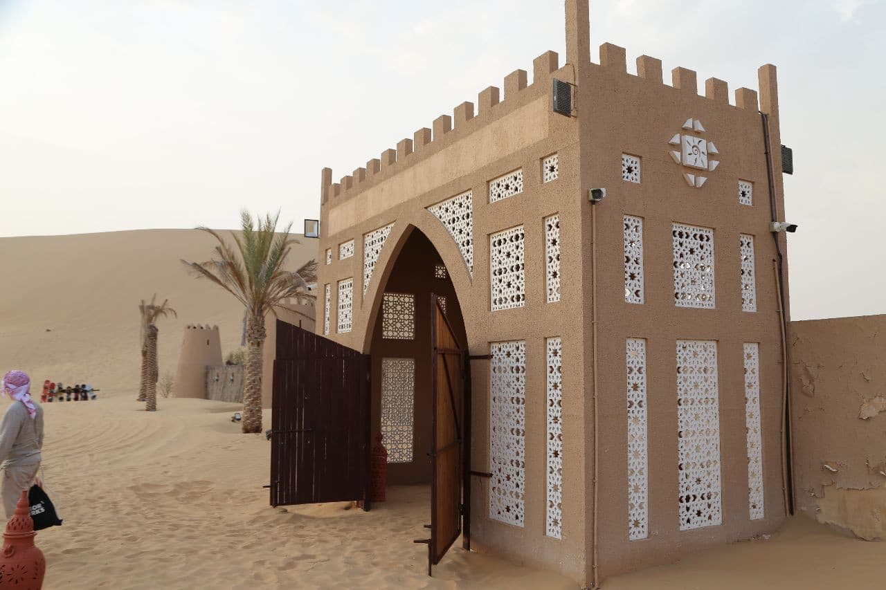 Evening Desert Safari Tour from Dubai with BBQ Dinner - სურათი 4
