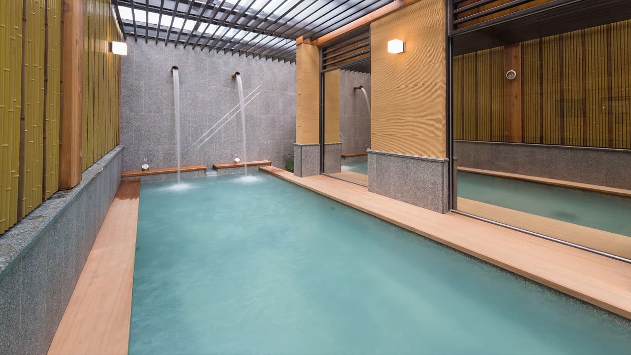Public Hot Spring Experience at Asia Pacific Hotel Beitou - სურათი 3