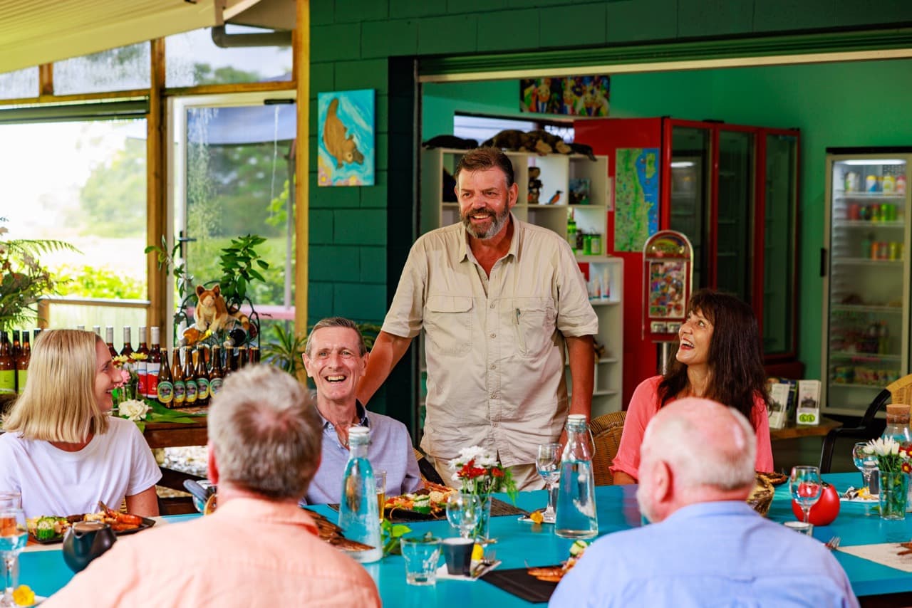 Australian Outback Food and Wine Tasting Tour from Port Douglas - სურათი 2