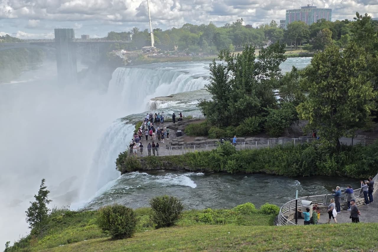 Niagara Falls, USA: Guided Tour & Optional Maid of the Mist - სურათი 9