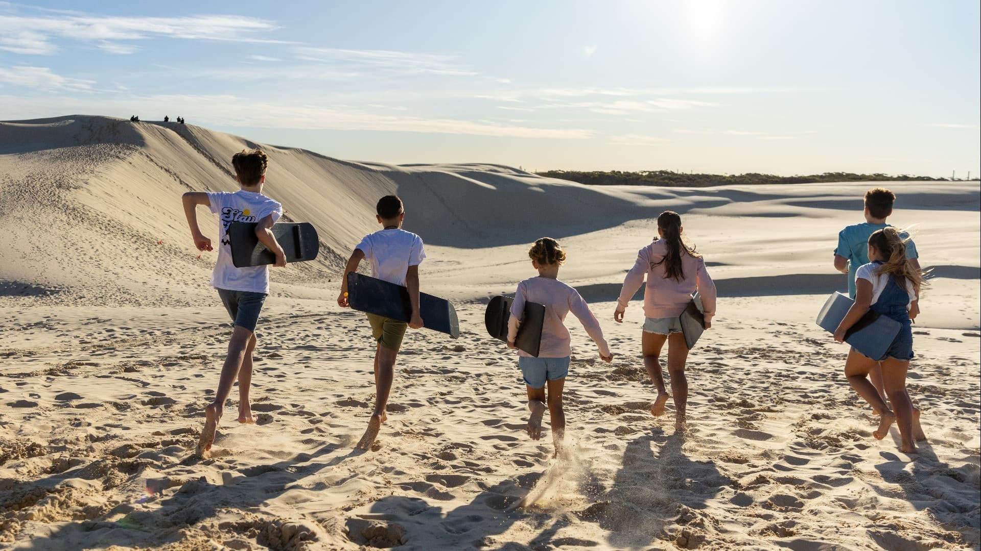 Port Stephens 4WD Sandboarding Experience - სურათი 4