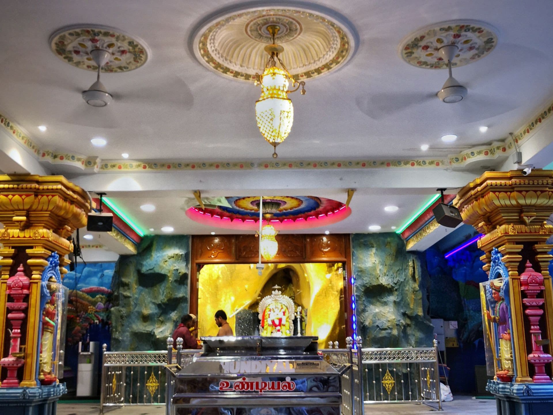 Batu Caves and Kuala Lumpur Countryside Tour - სურათი 15