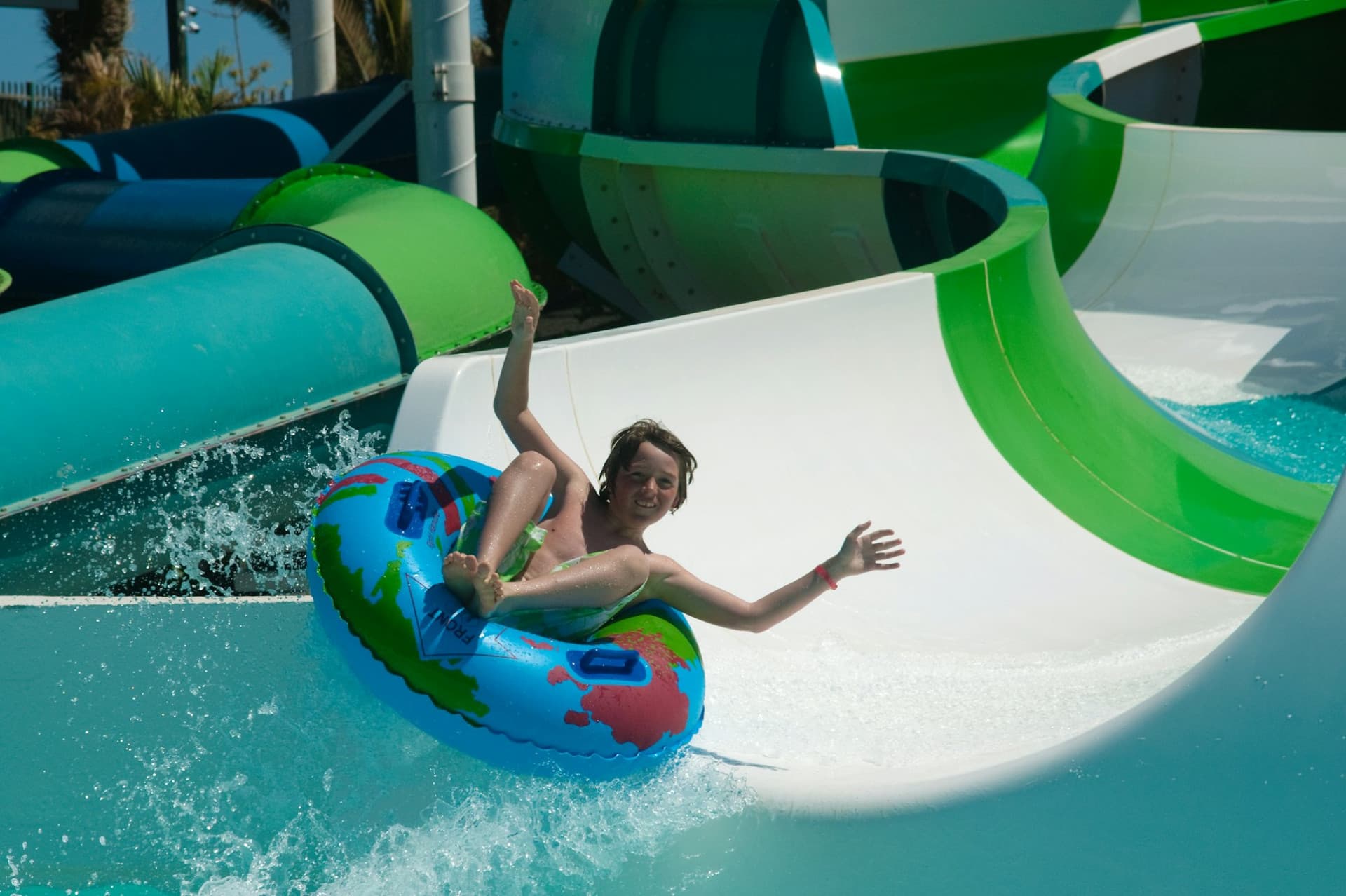 Aqualava Water Park Ticket - სურათი 3