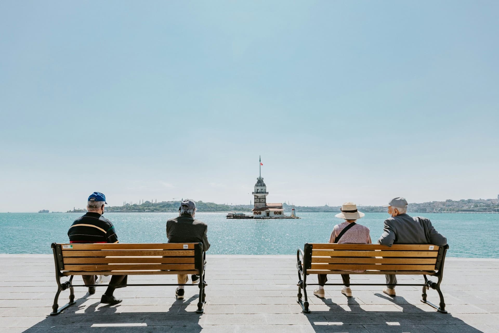 Istanbul Europe and Asia Half-Day Private Tour: Maiden's Tower and Mihrimah Sultan Mosque - სურათი 8