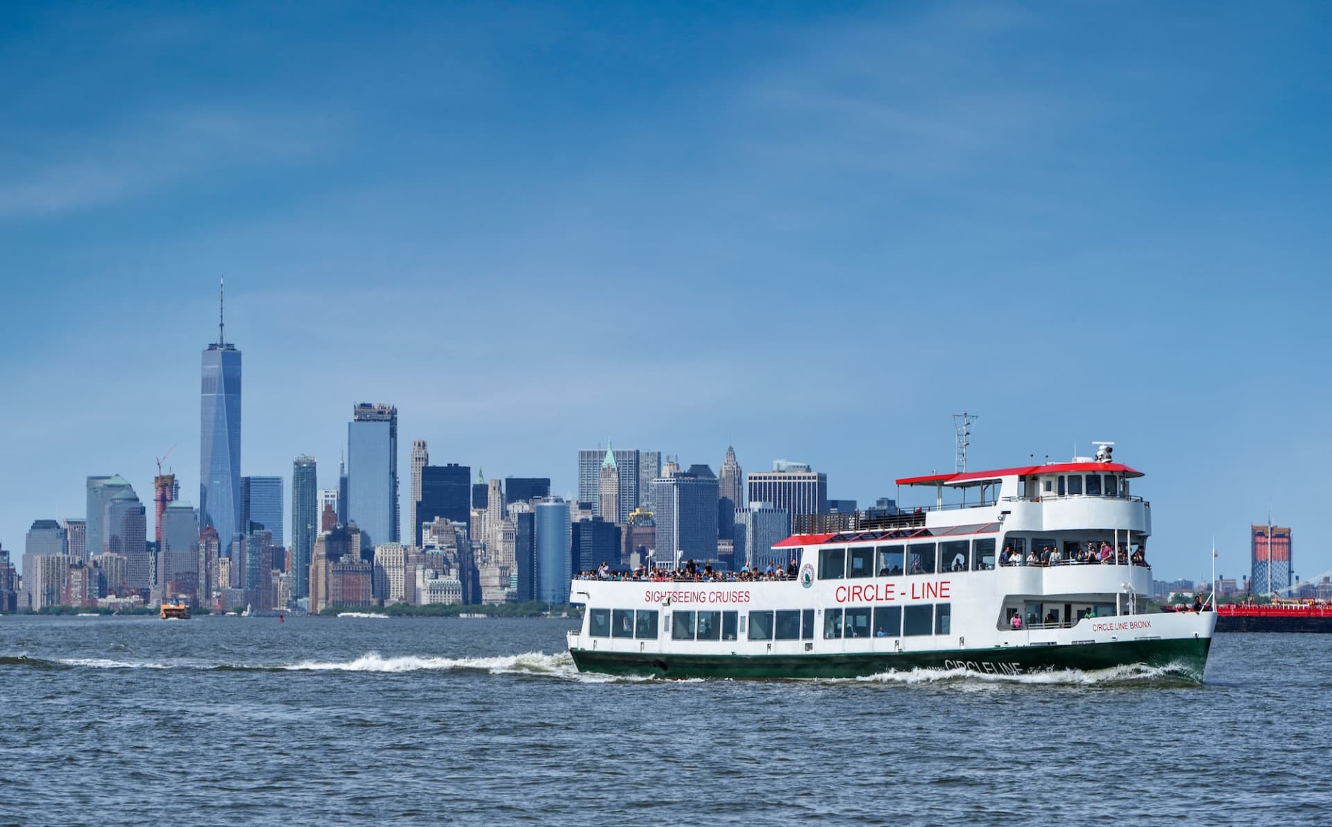Circle Line "Best of NYC" Sightseeing Cruise (2.5 hours): Reserved Straight-to-Board Ticket - სურათი 4