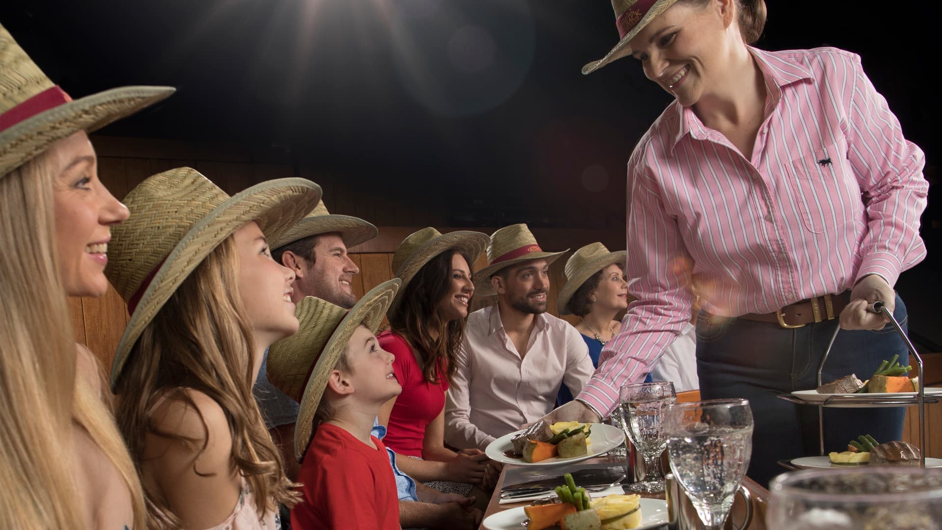 Australian Outback Spectacular Dinner Show Ticket - მთავარი სურათი
