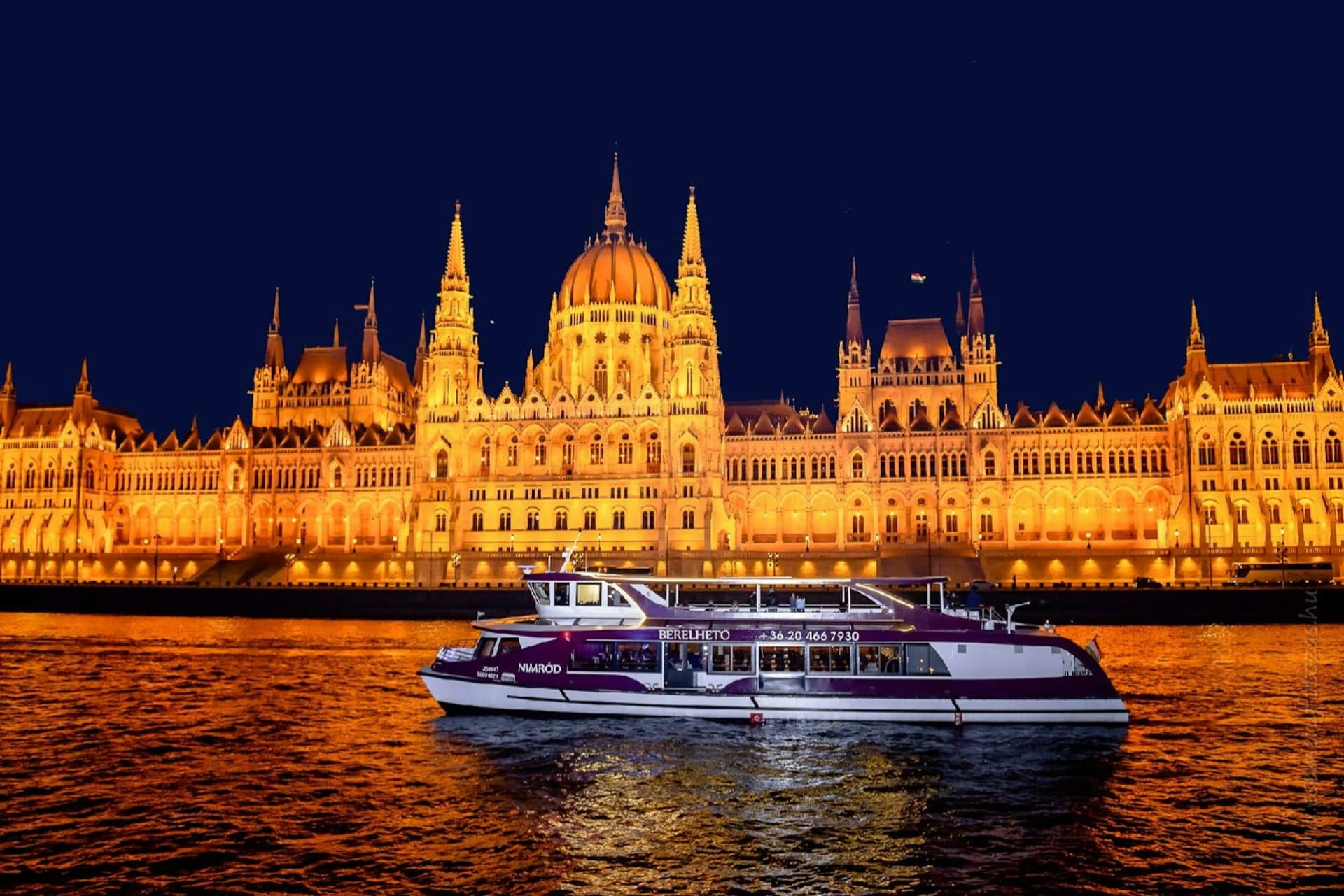 Downtown Budapest Sightseeing Cruise From Pest - სურათი 5