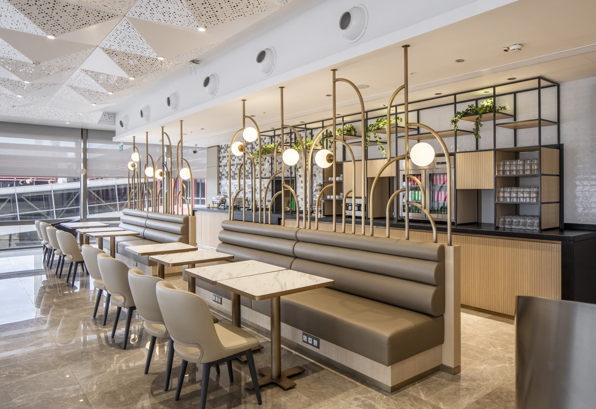 Plaza Premium Lounge - Istanbul Sabiha Gokcen International Airport - სურათი 2