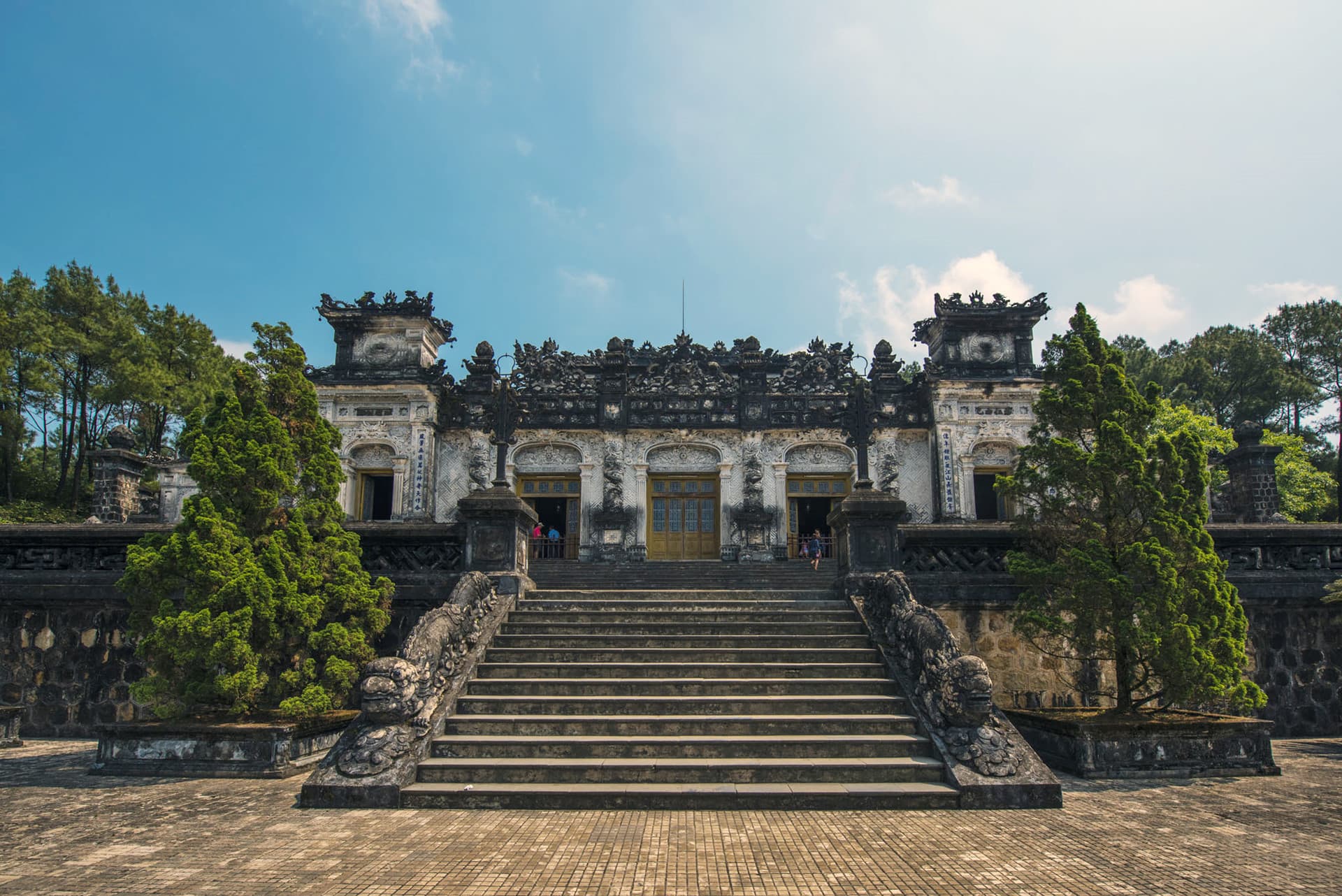 Hue City Tour with Dragon Boat Ride - სურათი 6
