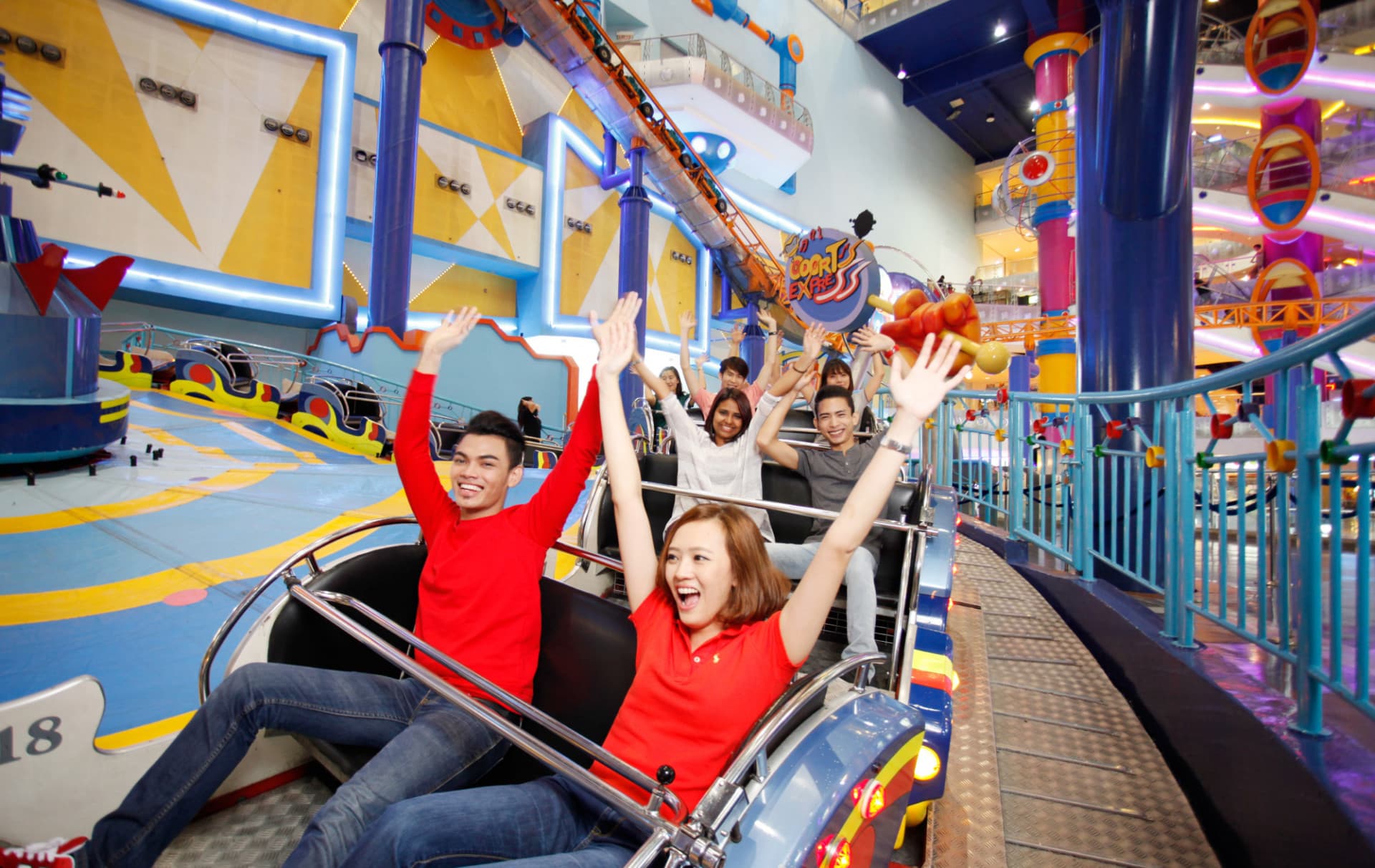 COMBO: Aquaria KLCC + Berjaya Times Square Theme Park Tickets - სურათი 4