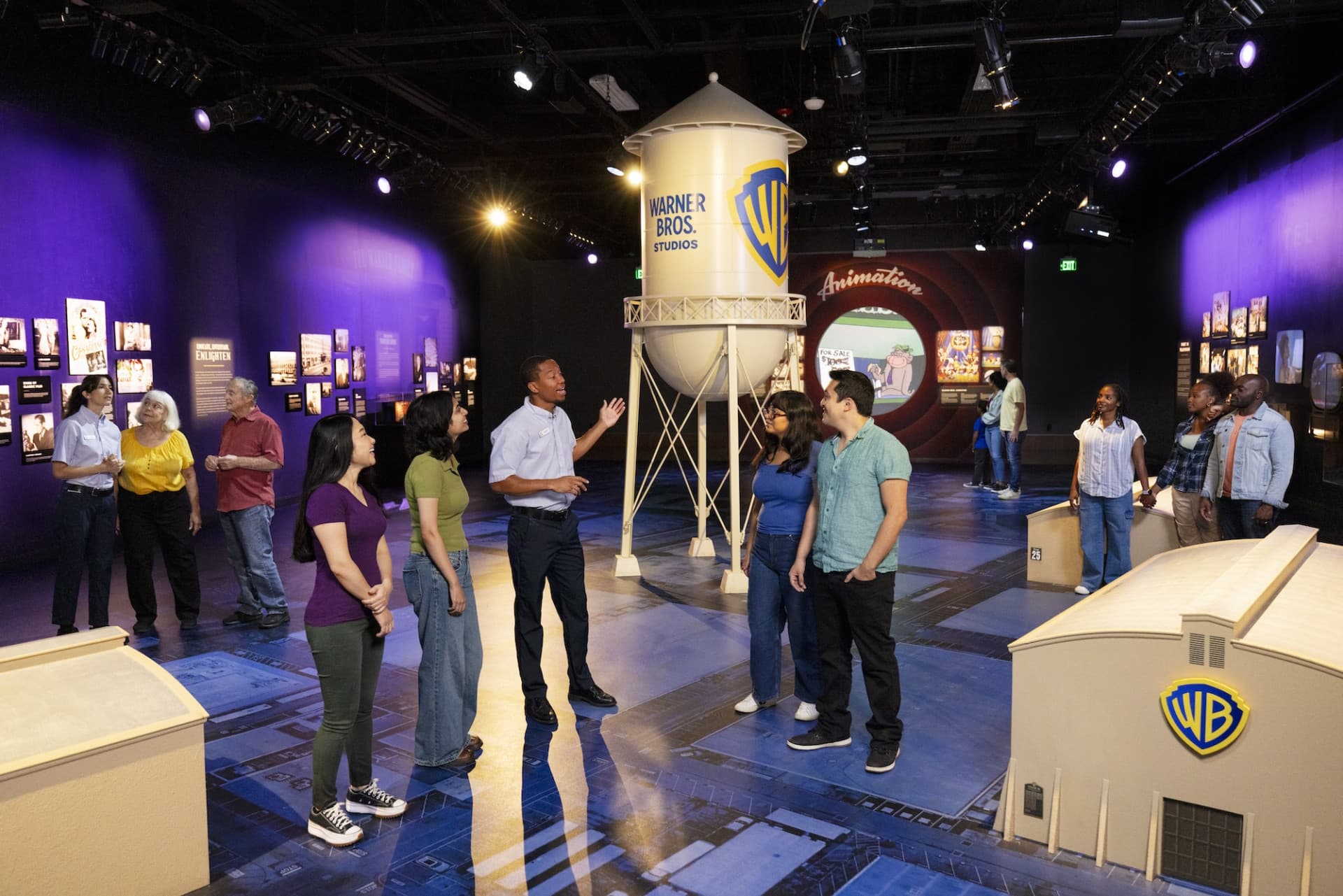 Warner Bros. Studio Tour Hollywood: Guided Tour - სურათი 8