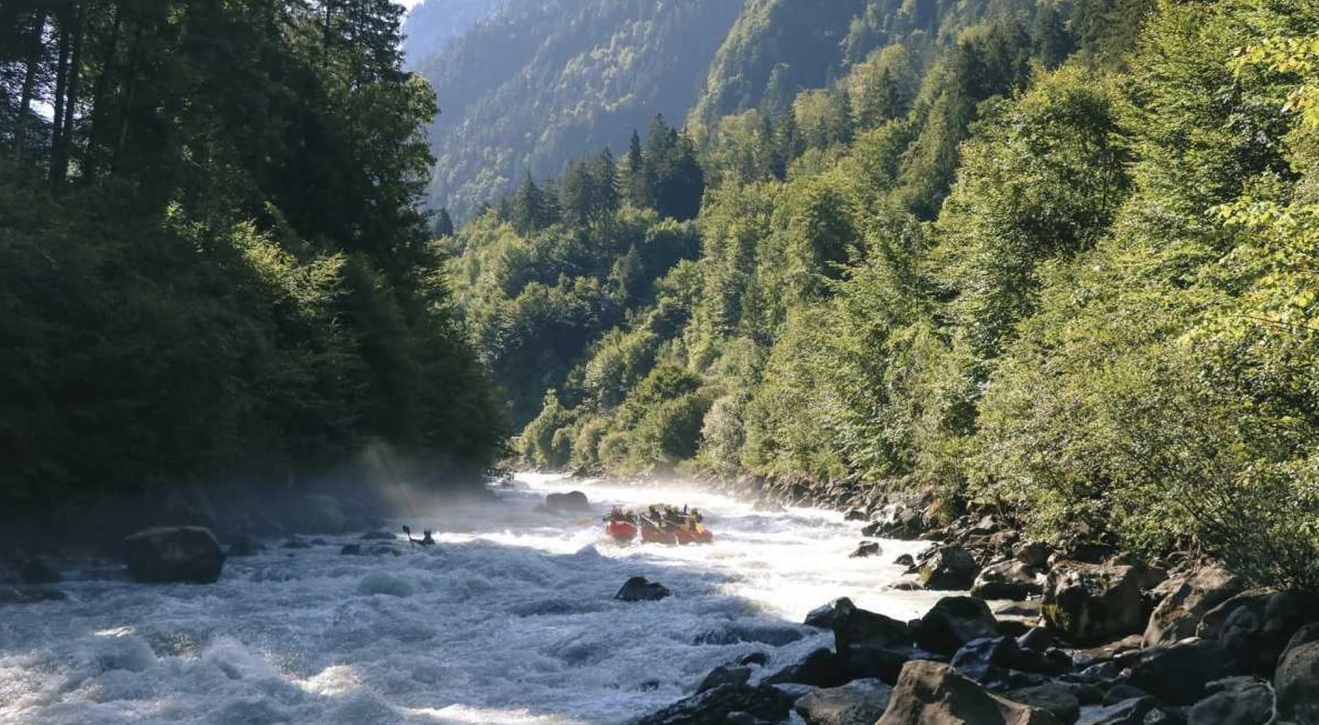 River Rafting in Lutschine - სურათი 2