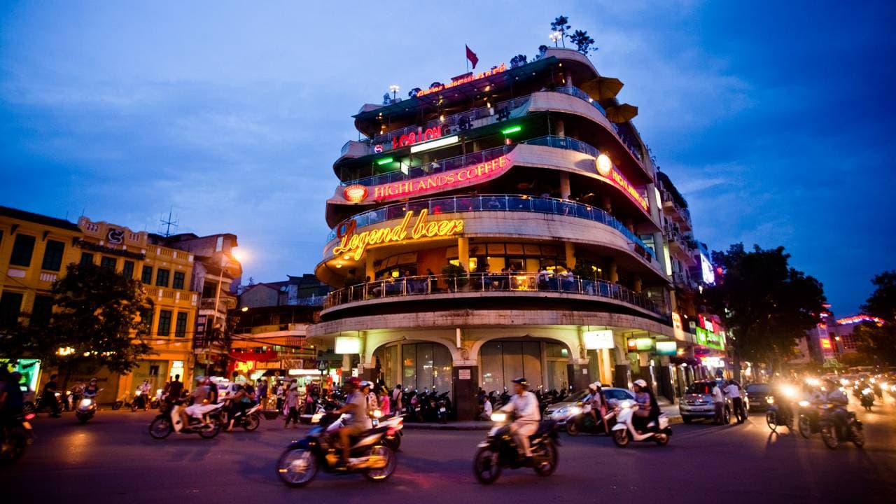 Hanoi Street Food Walking Tour and Water Puppet Show - სურათი 10
