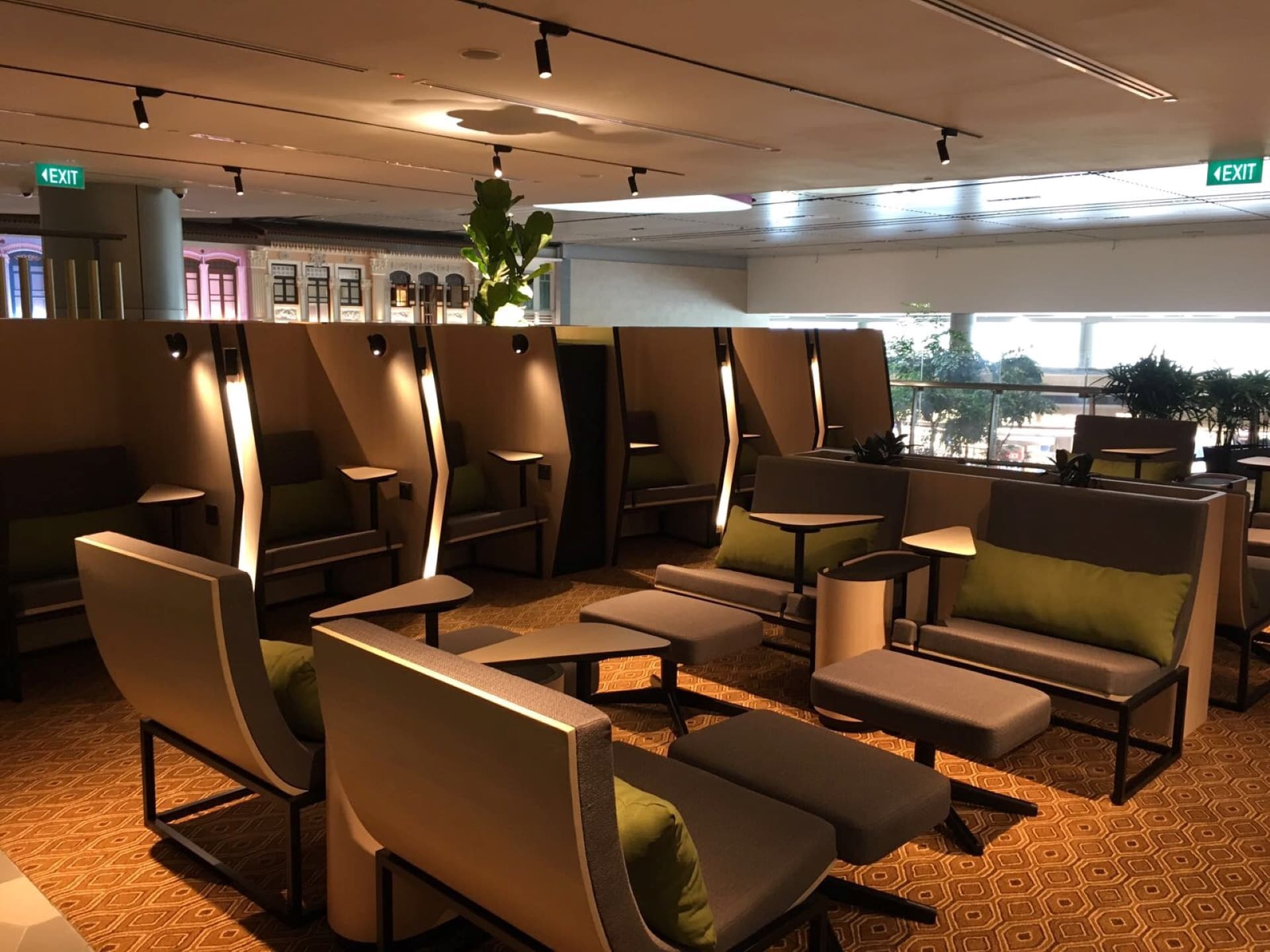 Blossom SATS & Plaza Premium Lounge - Singapore Changi Airport Terminal 4 - სურათი 2