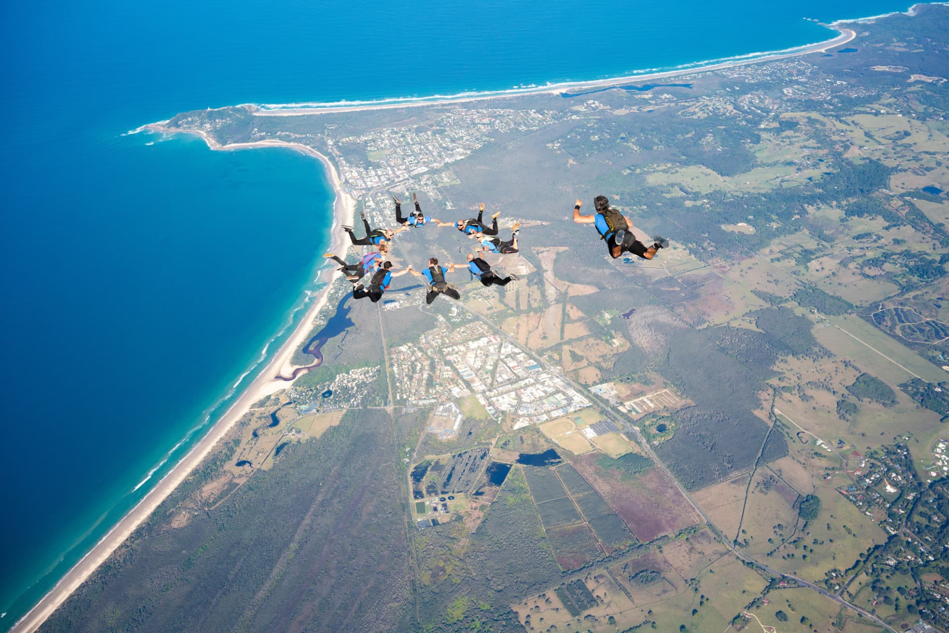 Tandem Skydiving Experience Byron Bay - მთავარი სურათი