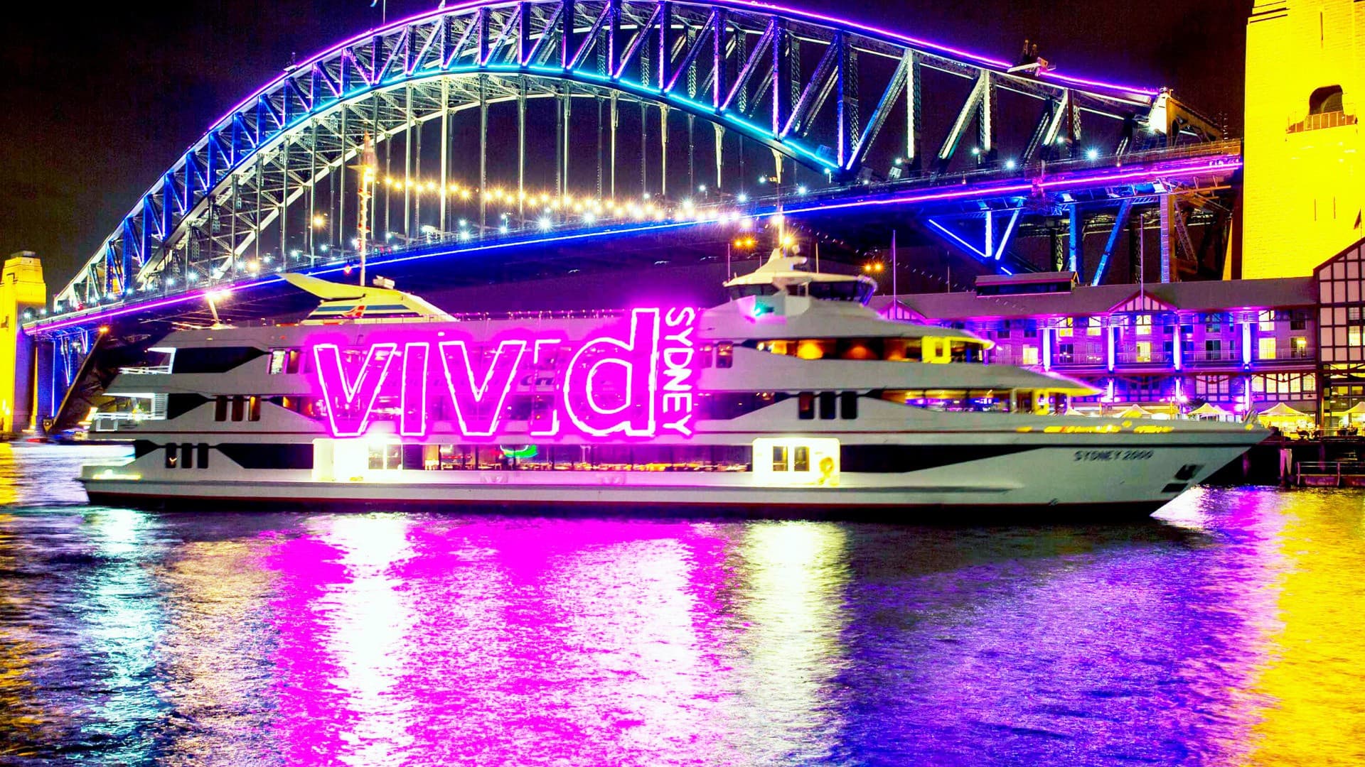 Vivid Sydney Cruise with Captain Cook Cruises Departing From Darling Harbour - სურათი 3