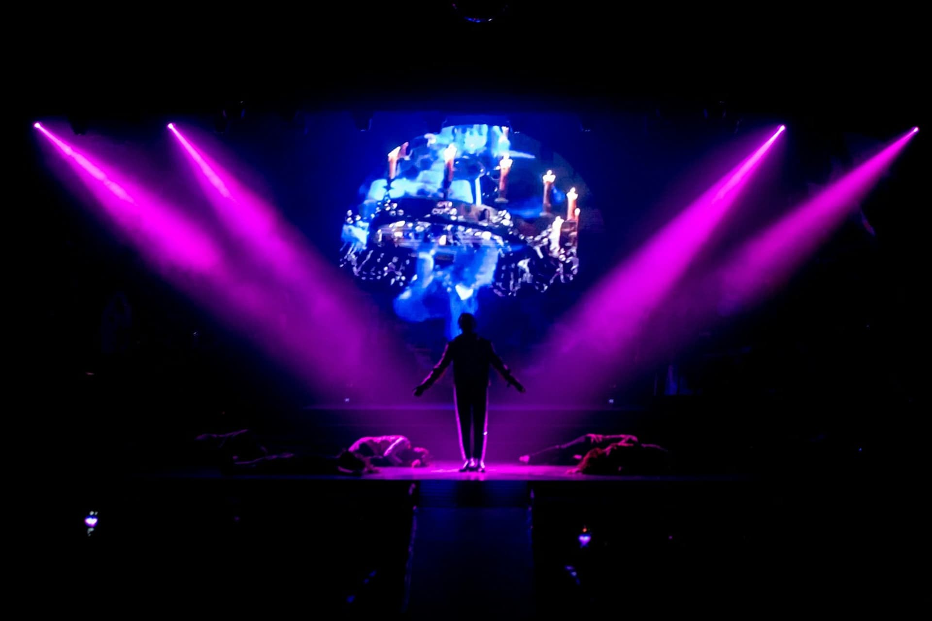 The Evolution of Music Show Ticket - სურათი 18