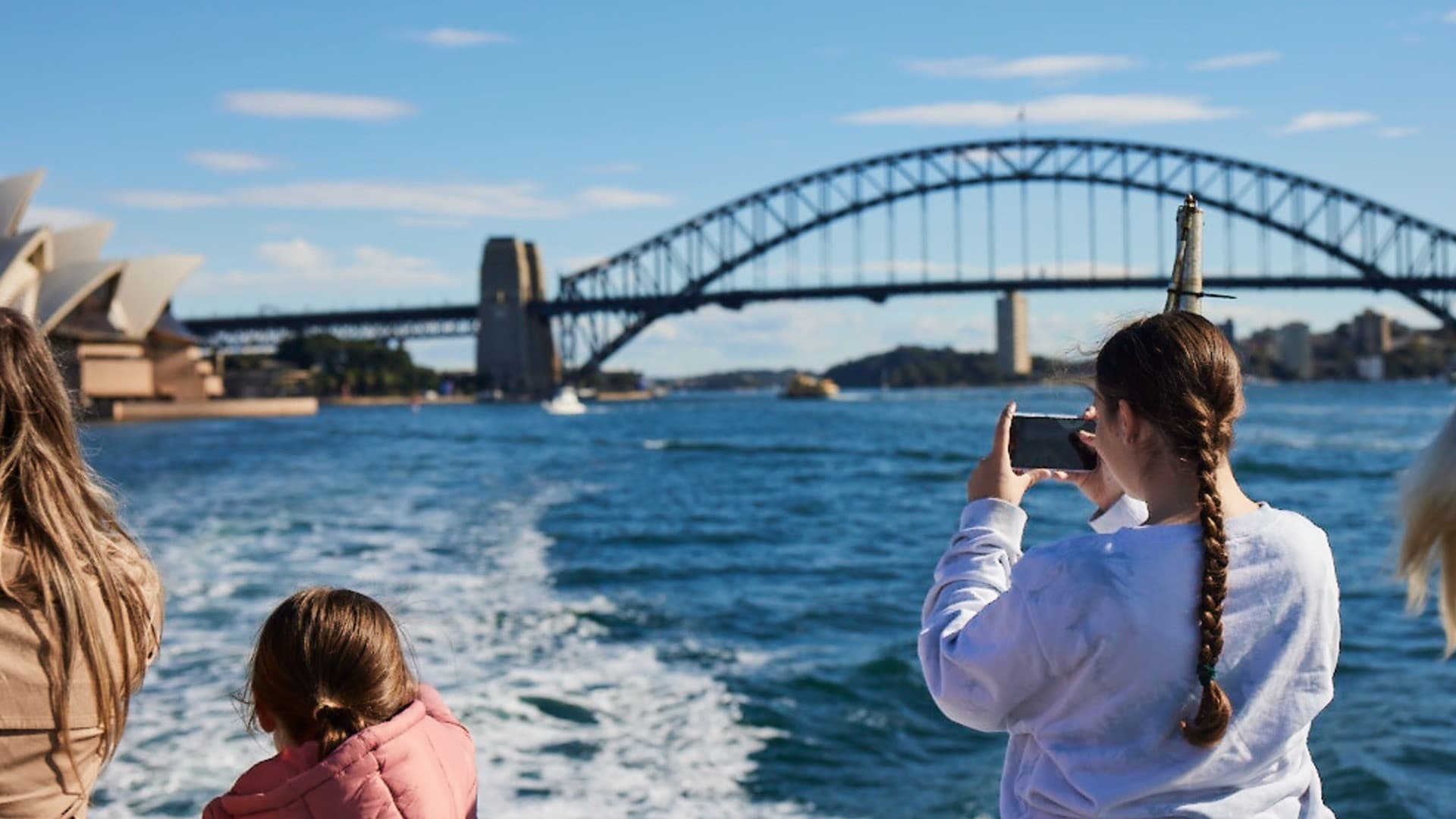 Sydney Harbour Buffet Lunch Discovery Cruise - სურათი 7
