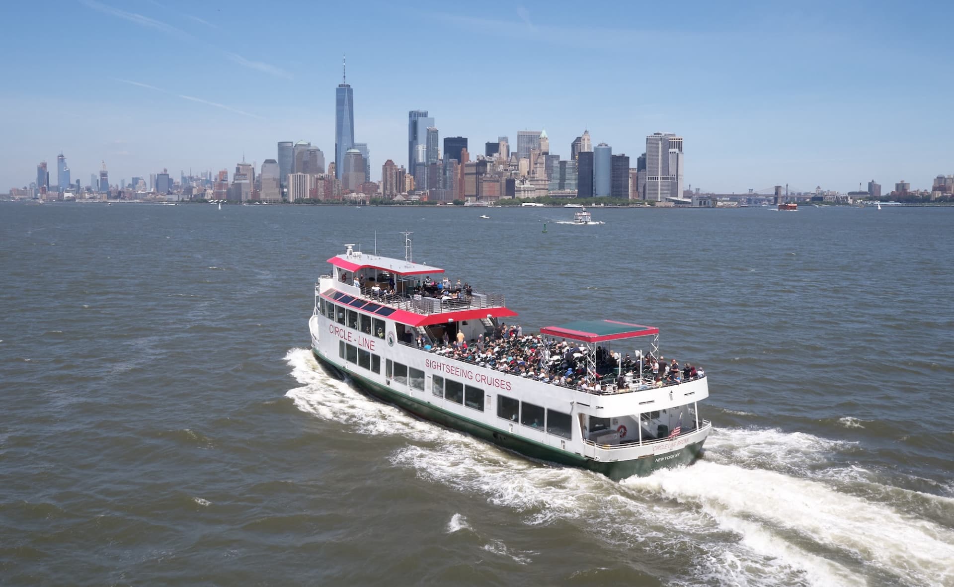 Circle Line "Best of NYC" Sightseeing Cruise (2.5 hours): Reserved Straight-to-Board Ticket - სურათი 6