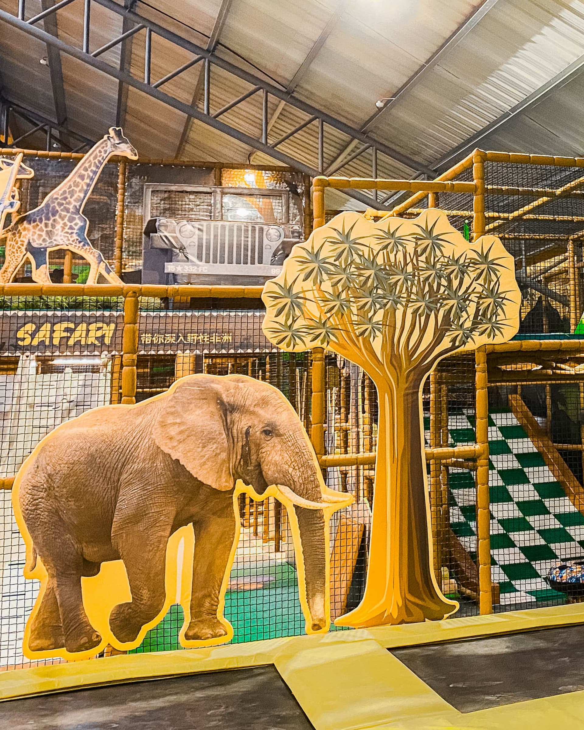 Safari Escape Playland Ticket - სურათი 3