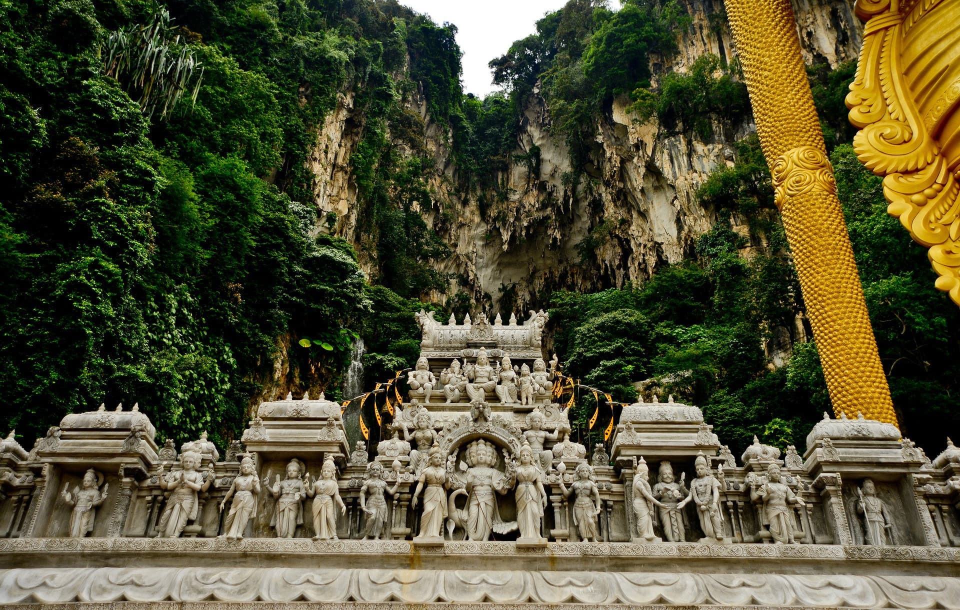 Genting Highlands and Batu Caves Full-Day Tour from Kuala Lumpur - სურათი 8