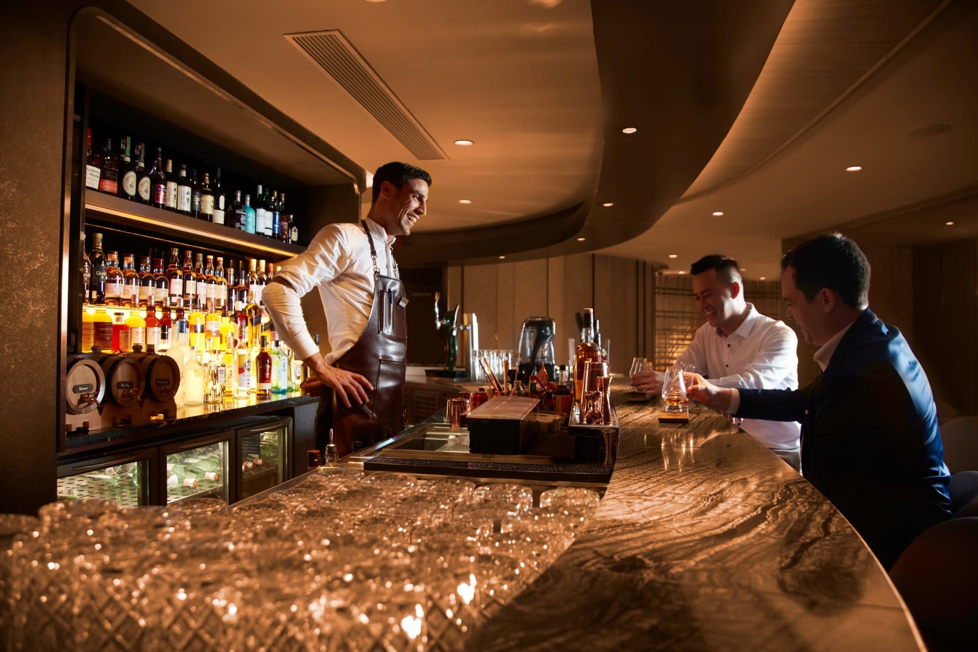 Plaza Premium Lounge - Hong Kong International Airport Terminal 1 - სურათი 13