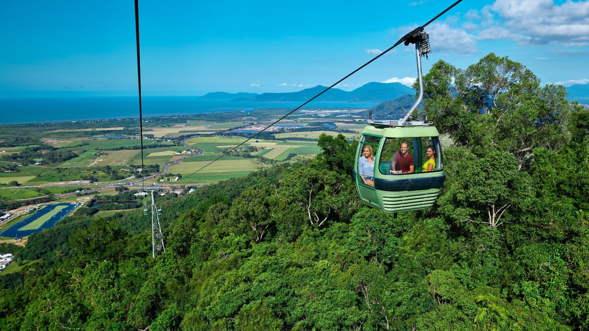 Skyrail Rainforest Cableway with Optional Kuranda Scenic Train Ticket and Hotel Pick-Up - მთავარი სურათი