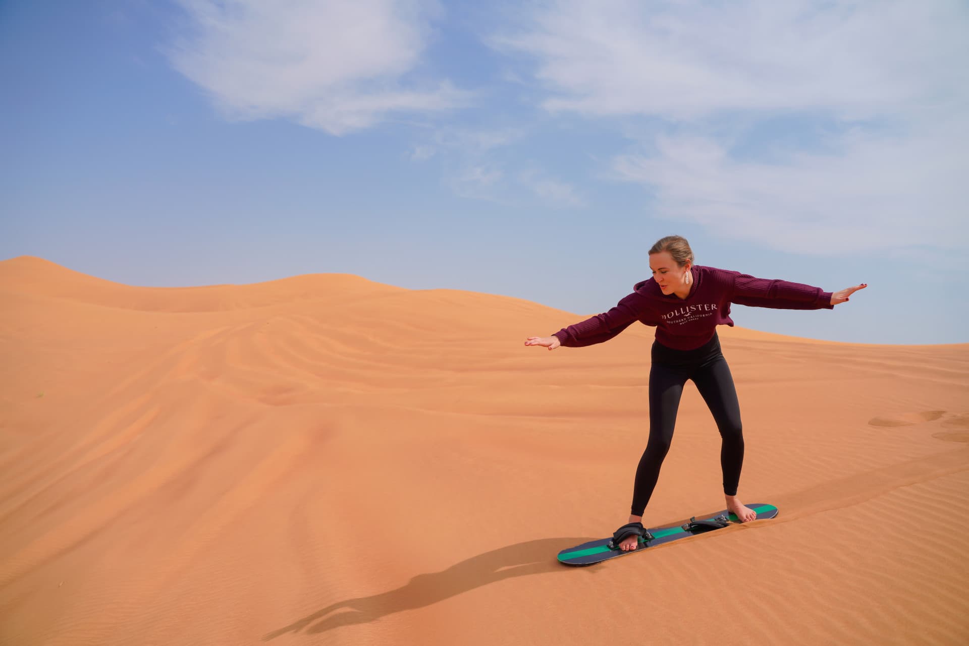 Dubai Red Dunes Desert Safari Tour with Camel Ride and Buffet Dinner at Al Khayma Camp - სურათი 5