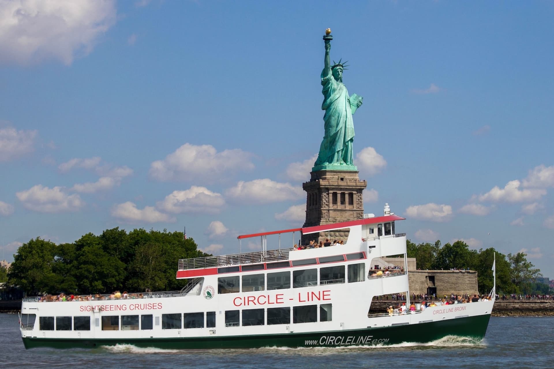 Official Circle Line Cruises, Midtown NYC: Reserved Straight-to-Board Ticket - მთავარი სურათი