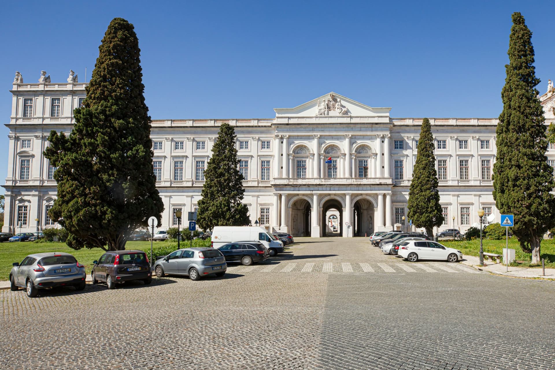 National Palace of Ajuda Ticket - მთავარი სურათი