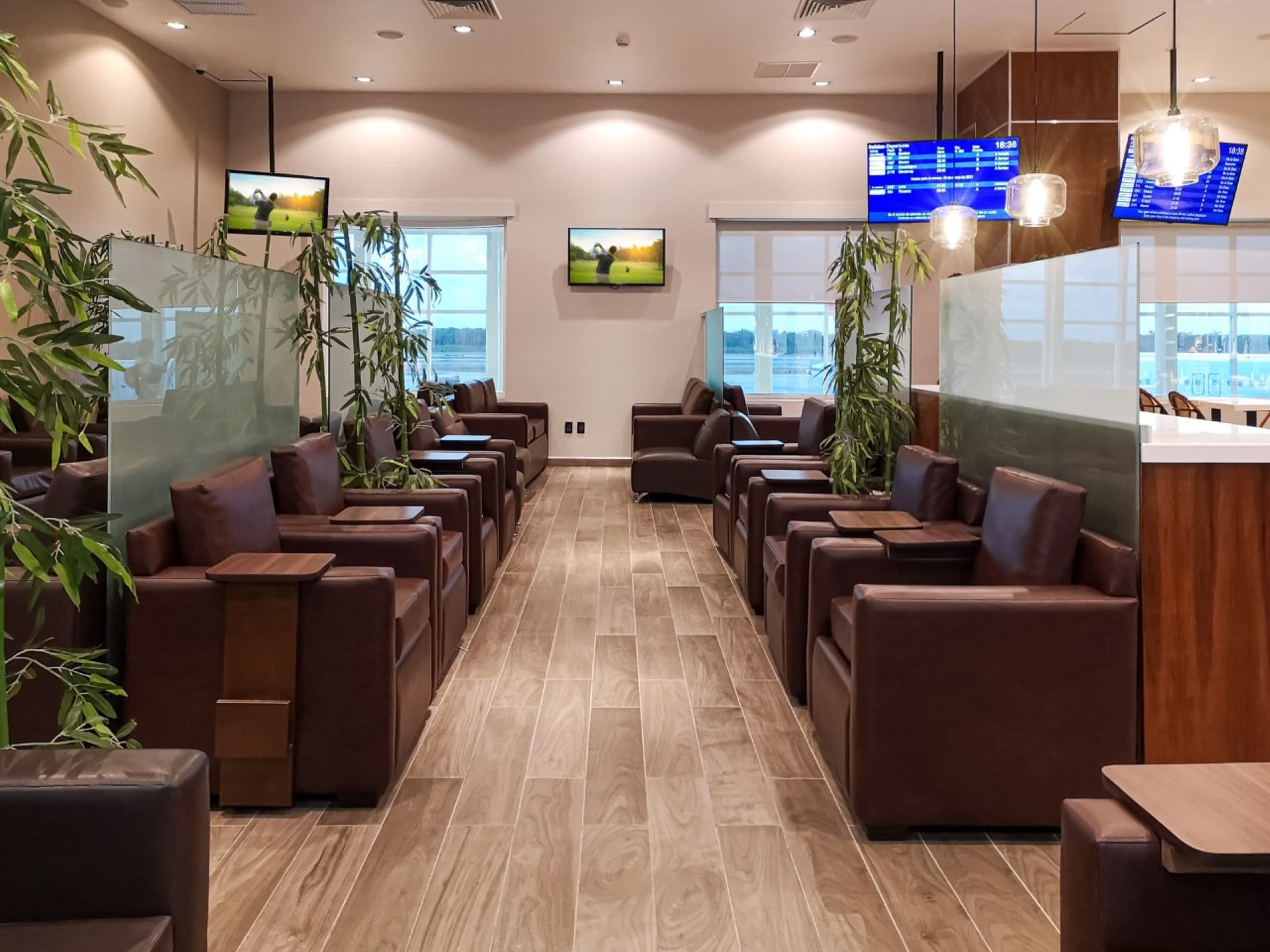 MERA Business Lounge - Cancun International Airport - მთავარი სურათი