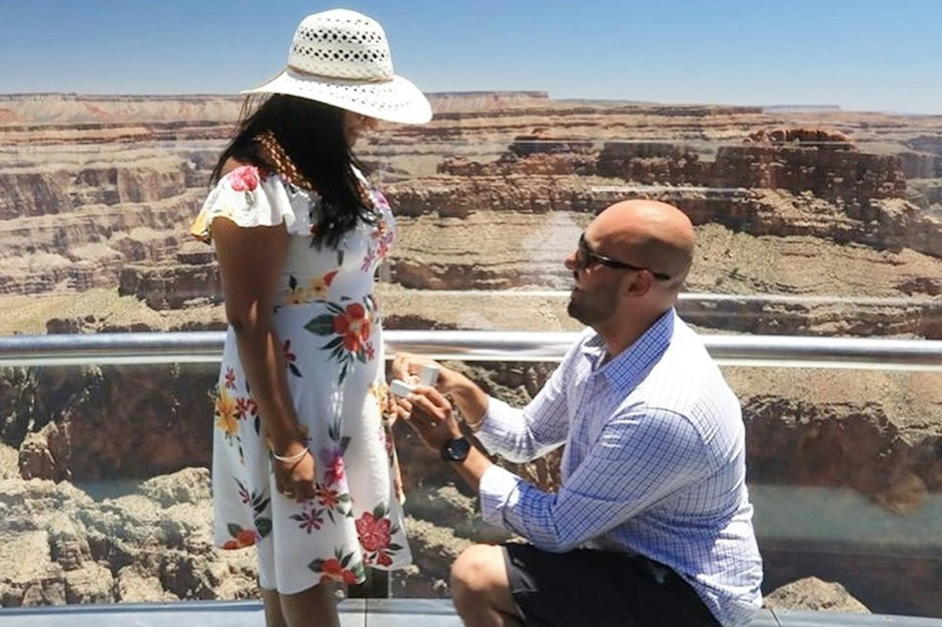 Grand Canyon West: VIP Tour from Las Vegas + Hoover Dam Stop + Optional Skywalk - სურათი 2
