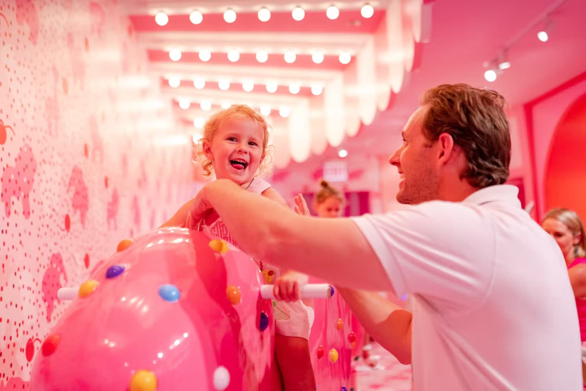 Museum of Ice Cream Chicago Ticket - სურათი 3