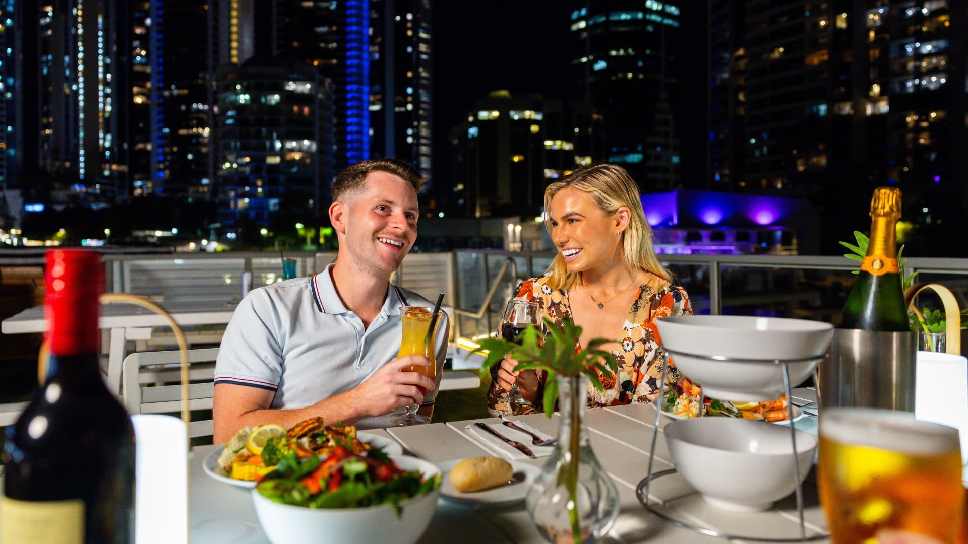 Gold Coast Buffet Dinner Cruise aboard Sea World Cruises - სურათი 4