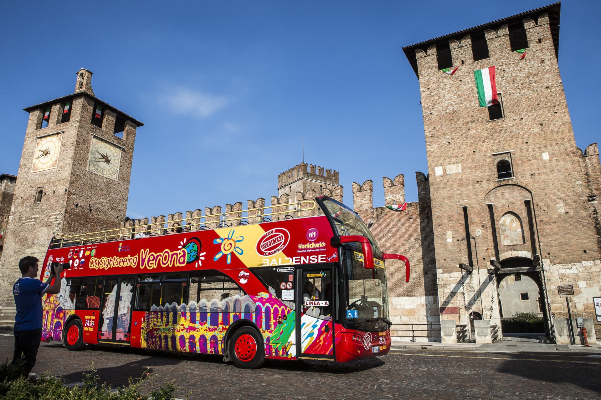 City Sightseeing Verona Hop-on Hop-off Bus Tour - სურათი 3