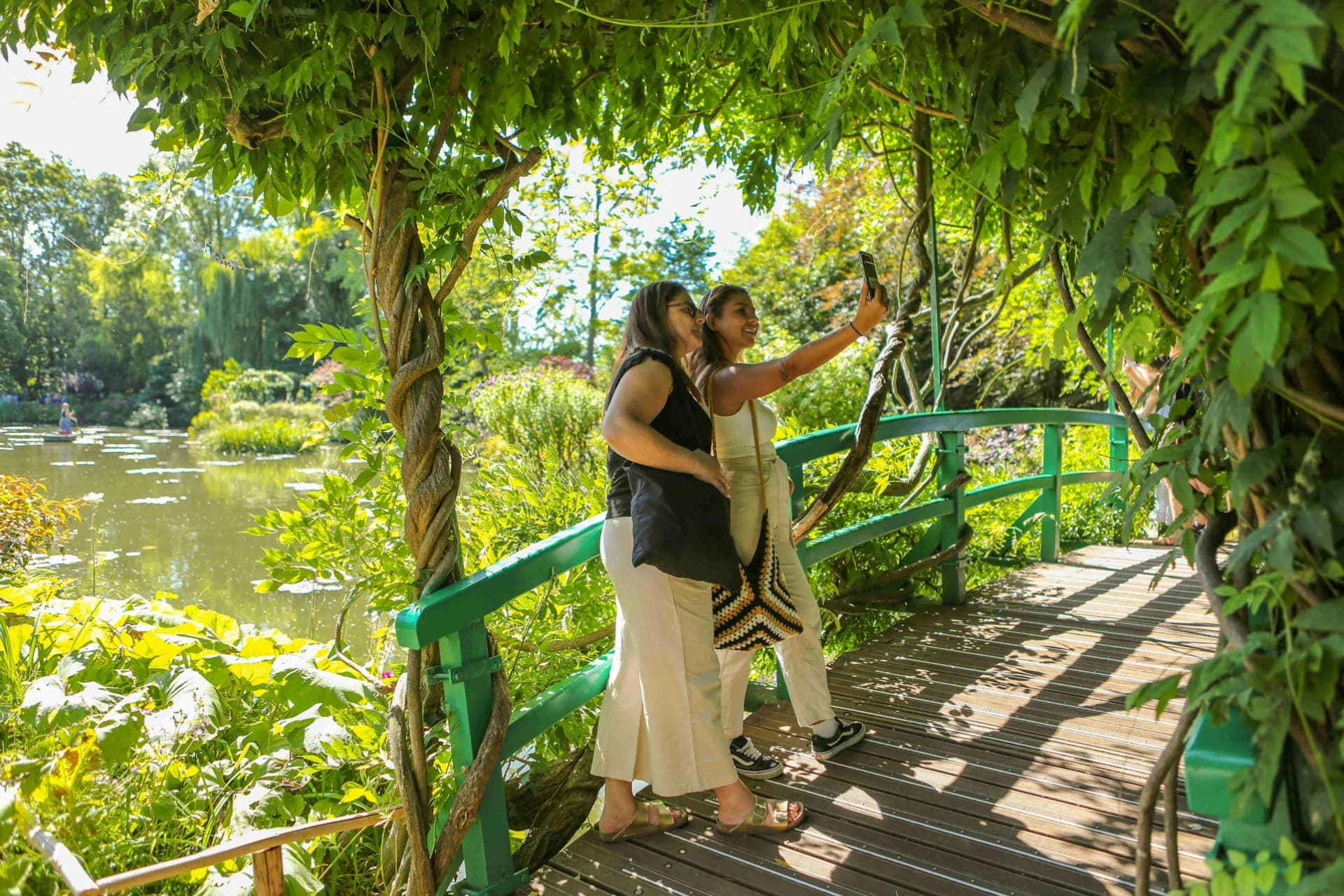 Giverny: Impressionist Day Trip from Paris with Audio Guide - სურათი 6