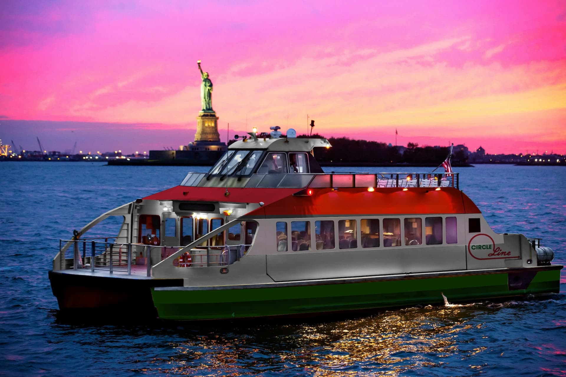 Official Circle Line Cruises, Downtown NYC: Reserved Straight-to-Board Ticket - სურათი 4