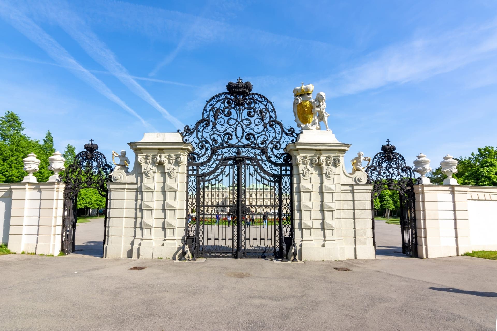 Upper Belvedere Palace Guided Tour with Skip-the-Ticket-Line Entry - სურათი 30